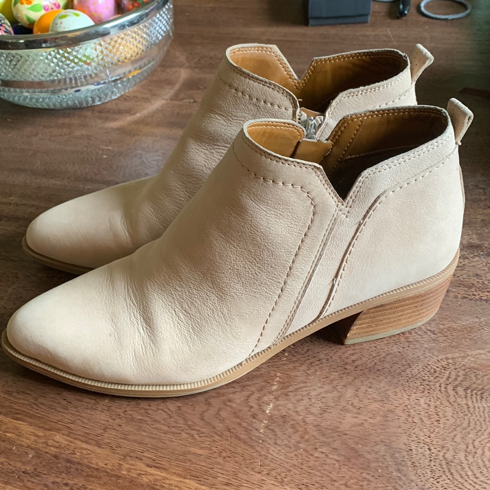 Franco Sarto blush bootie